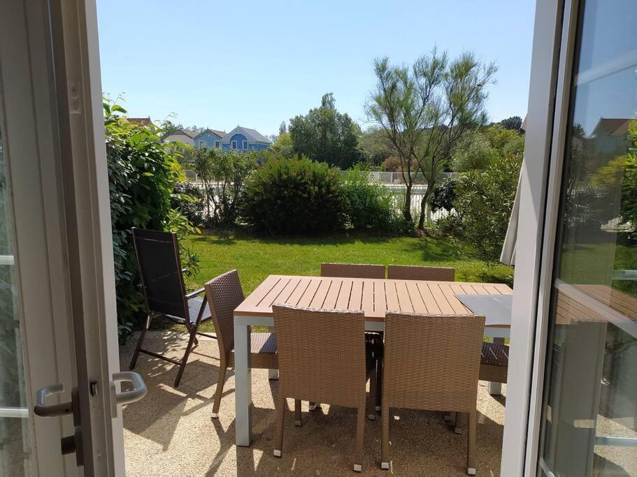 Charmante Maison De Vacances Avec Acces Piscine Talmont-Saint-Hilaire المظهر الخارجي الصورة