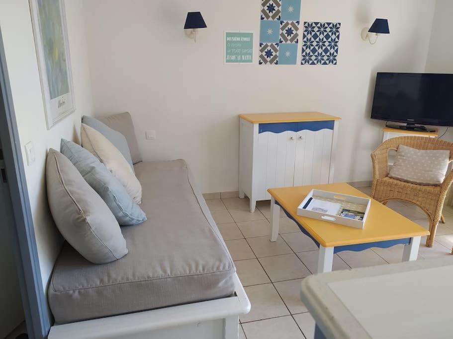 Charmante Maison De Vacances Avec Acces Piscine Talmont-Saint-Hilaire المظهر الخارجي الصورة